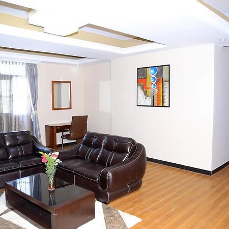 Yinm Furnished Apartment Аддис-Абеба Экстерьер фото