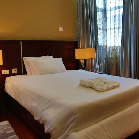 Yinm Furnished Apartment Аддис-Абеба Экстерьер фото