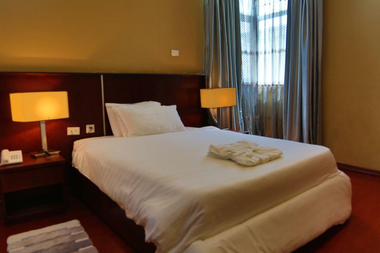 Yinm Furnished Apartment Аддис-Абеба Экстерьер фото
