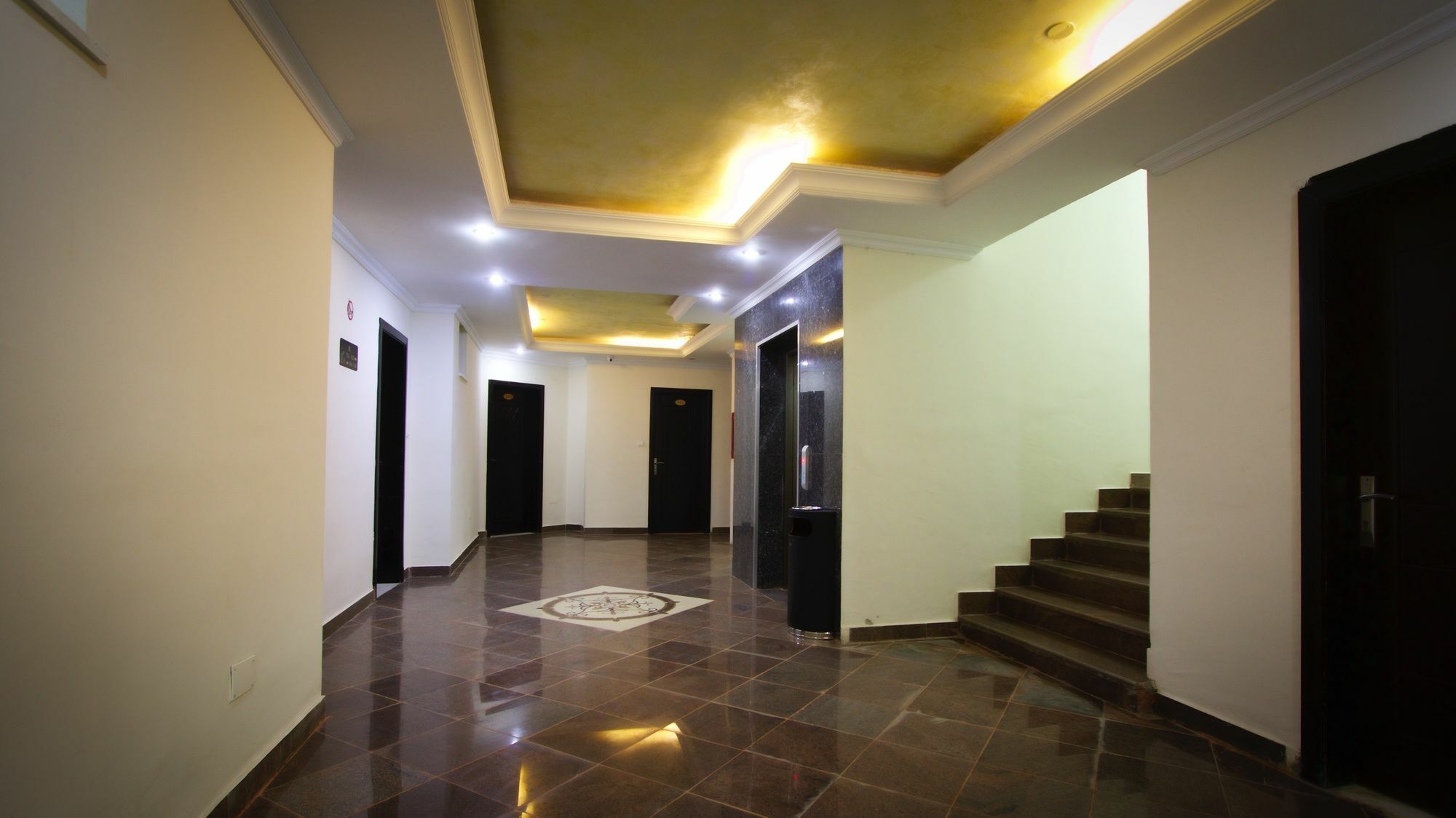 Yinm Furnished Apartment Аддис-Абеба Экстерьер фото