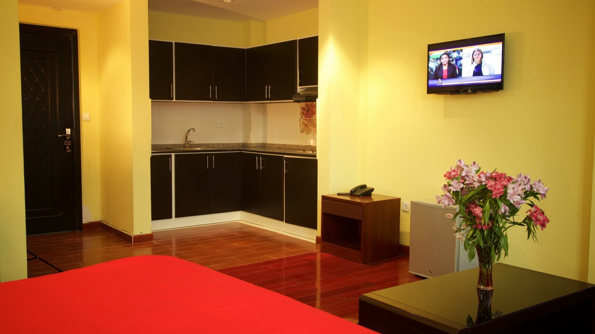 Yinm Furnished Apartment Аддис-Абеба Экстерьер фото